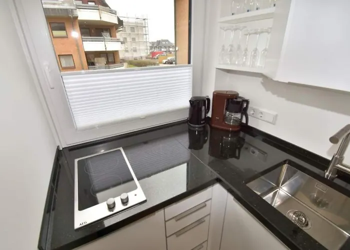 Alice, App 34-1 Westerland